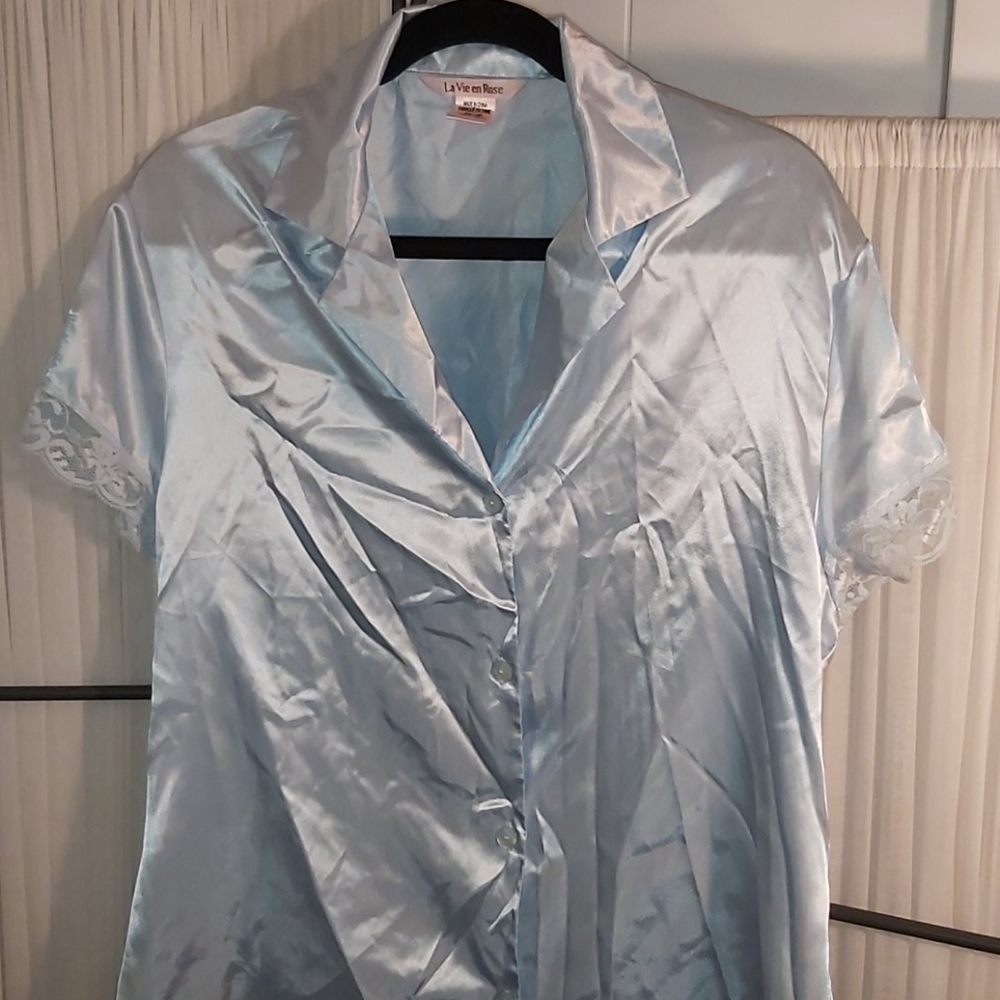 La Vie En Rose satin pajama top